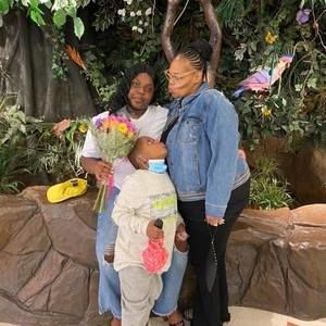 Meet your Posher, Keeshia